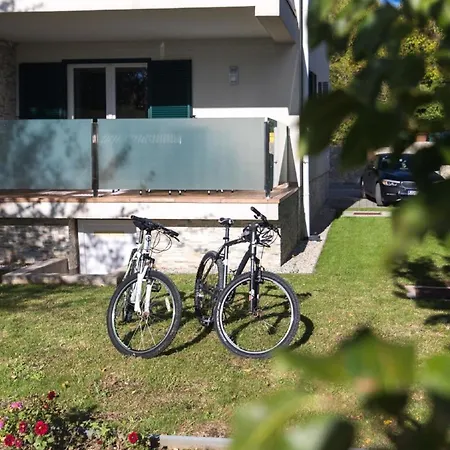 Apartment In Mit Terrasse Und Grill